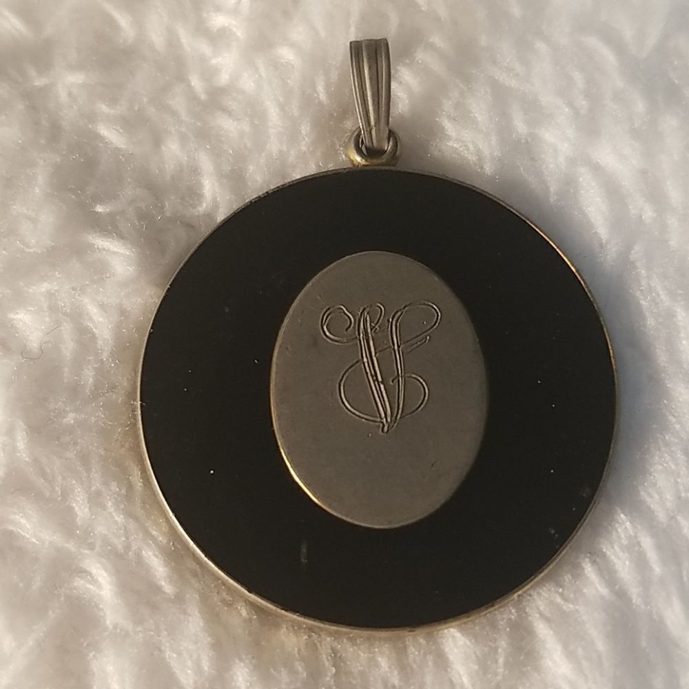 Vintage Black & Gray Round Letter V Pendant